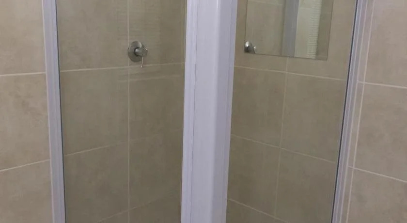 The Suburban - фото 8