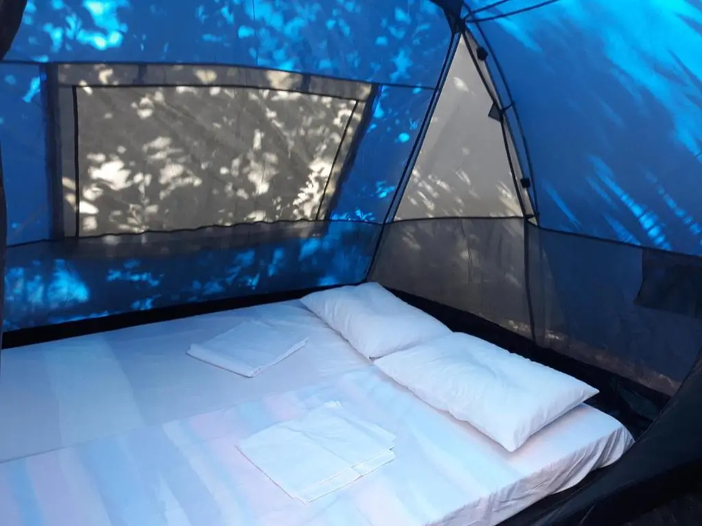 2 Bedrooms Tent