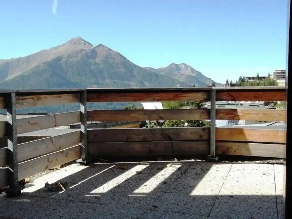 Le Rond Point Des Pistes