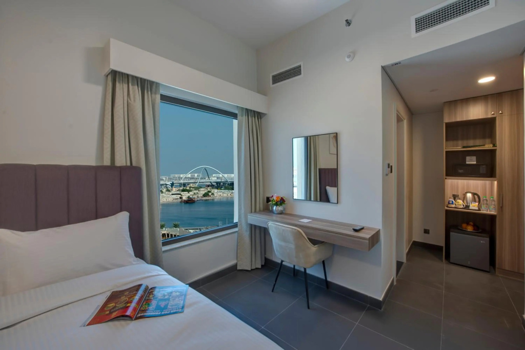 Wescott Hotel — 3