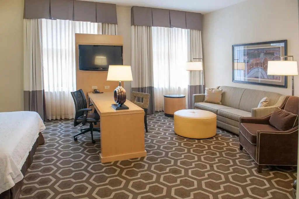 Hampton Inn & Suites New Orleans Downtown (French Qtr Area) - Chambres