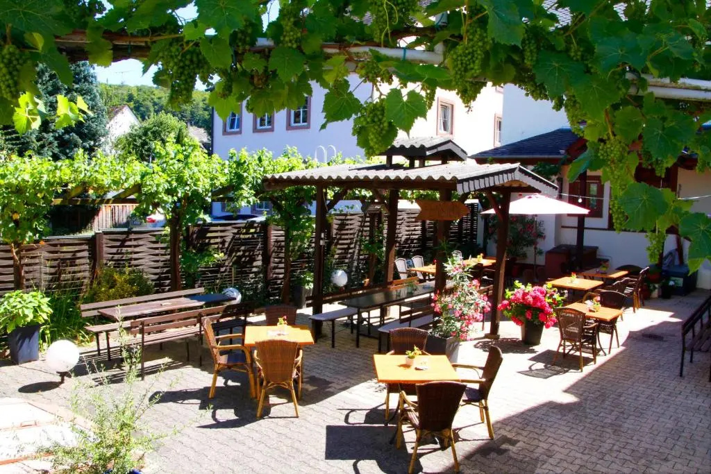 Gästehaus Weingut - Fröhliches Weinfass - Chambres
