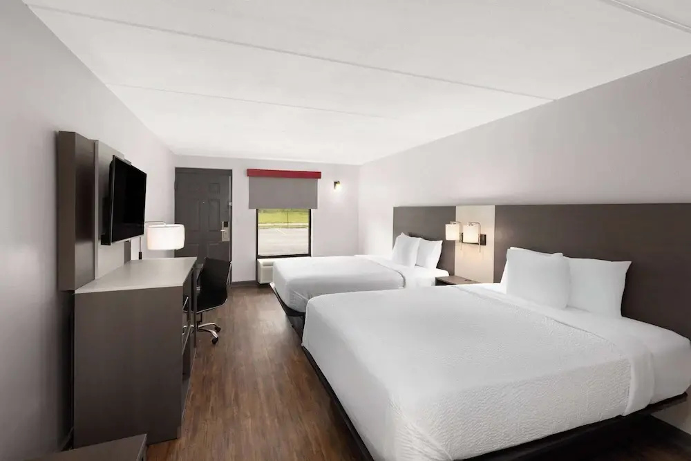 Standard Quadruple room with balcony
