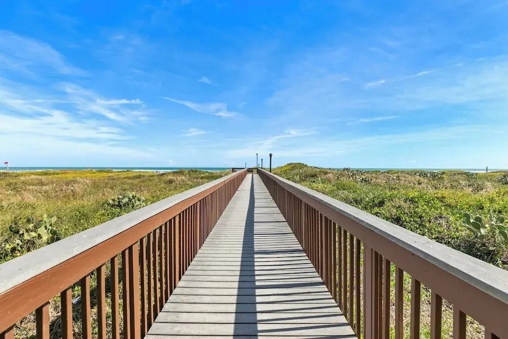 High-end 2br, Resort Perks: Suntide III - Unit 107