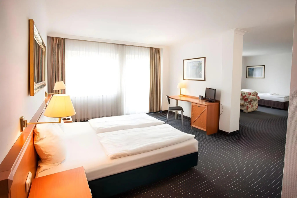 Hotel photo 25