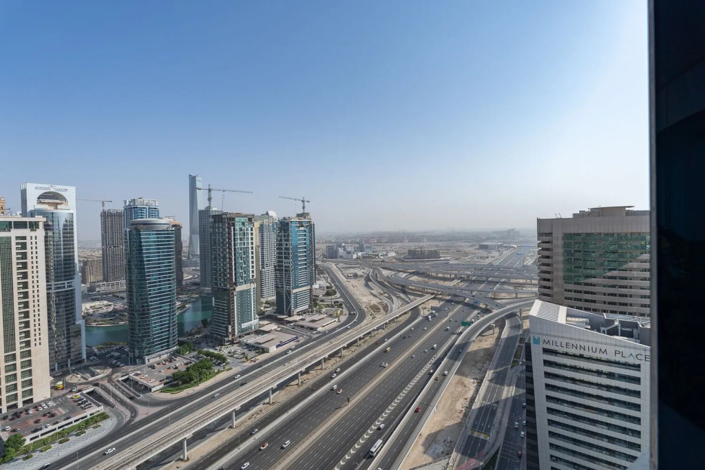 Stunning 4 Bedroom in Dubai Marina Apartments