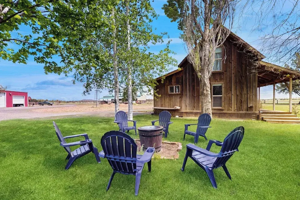 1 BR Bunk House on Long Hollow Ranch, Dog Friendly