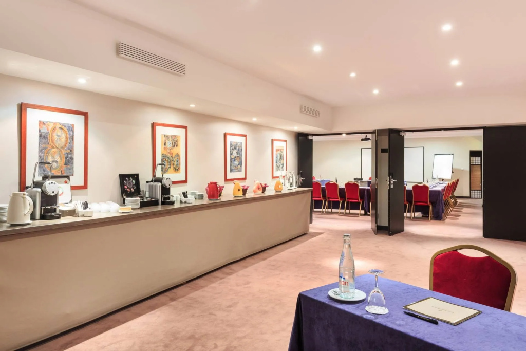 Pley Hotel 16