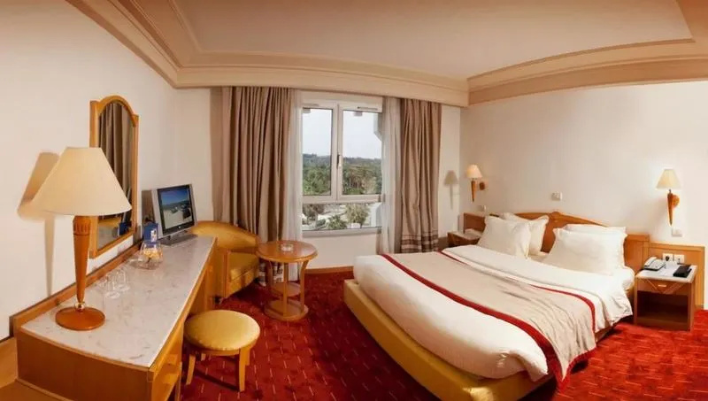 Golden Tulip El Mechtel - Chambres