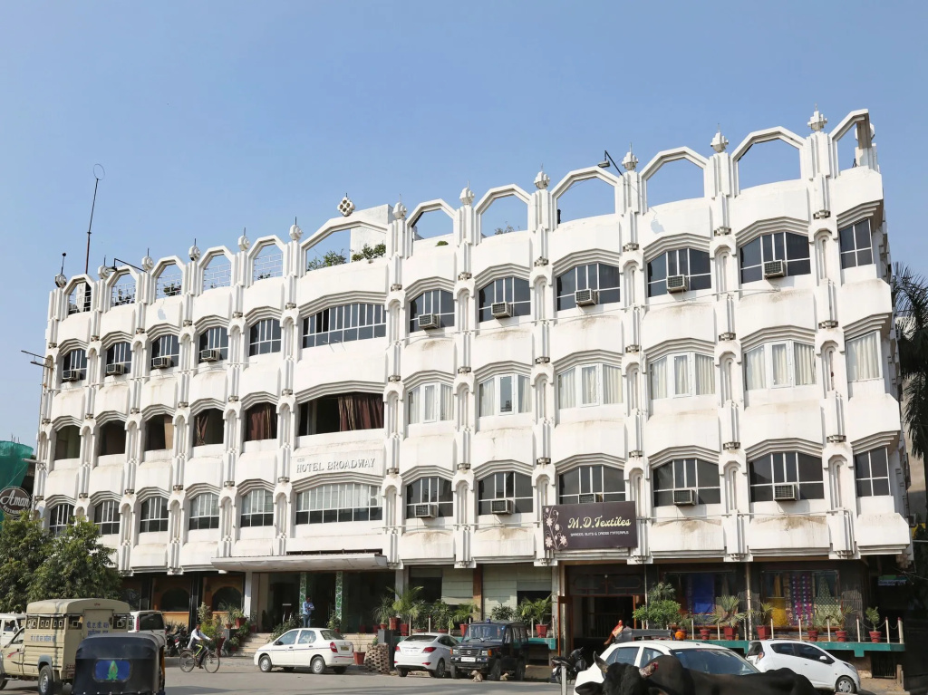 New Hotel Broadway
