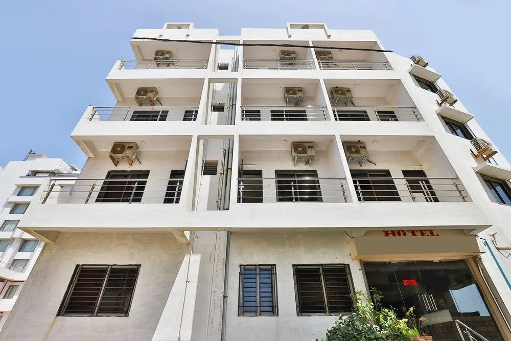 Oyo 18807 Vrajbhoomi