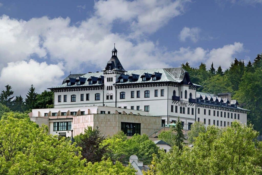 Chateau Monty SPA Resort image
