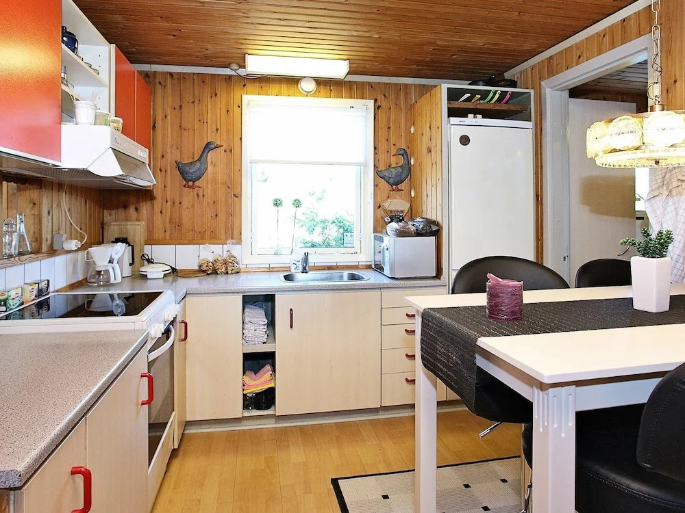 Quaint Holiday Home in Blokhus With Roofed Terrace - фото 12