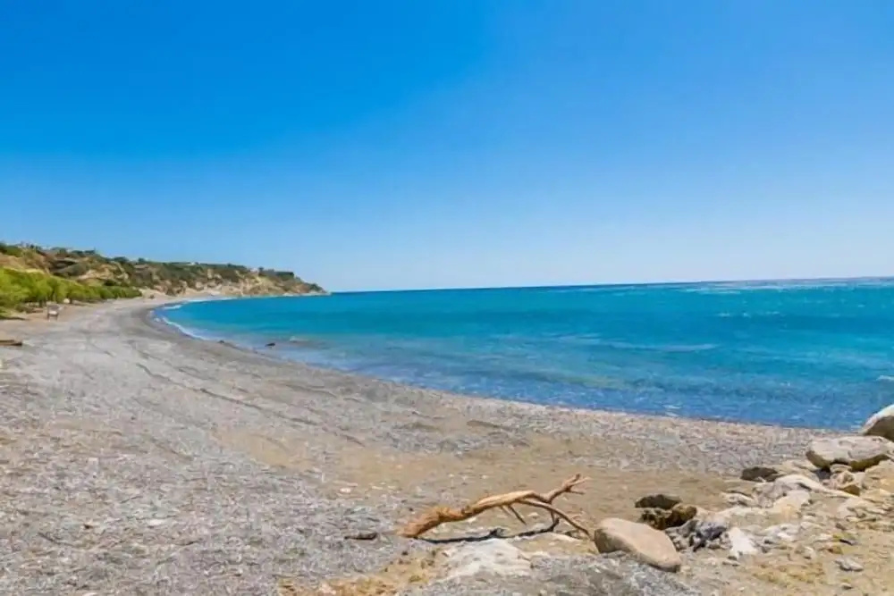 Beach & Waterfront