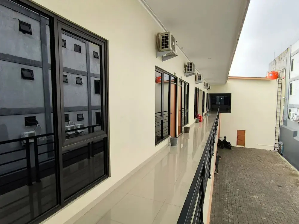 Tentrem Guesthouse Baru - фото 10