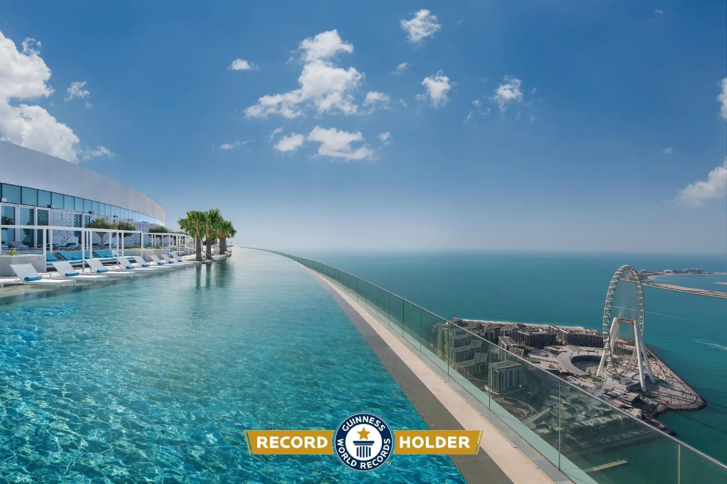 Deluxe Double room with sea view (full double bed)