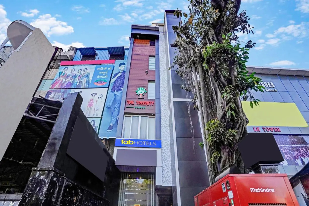 Fabhotel The Treenity House