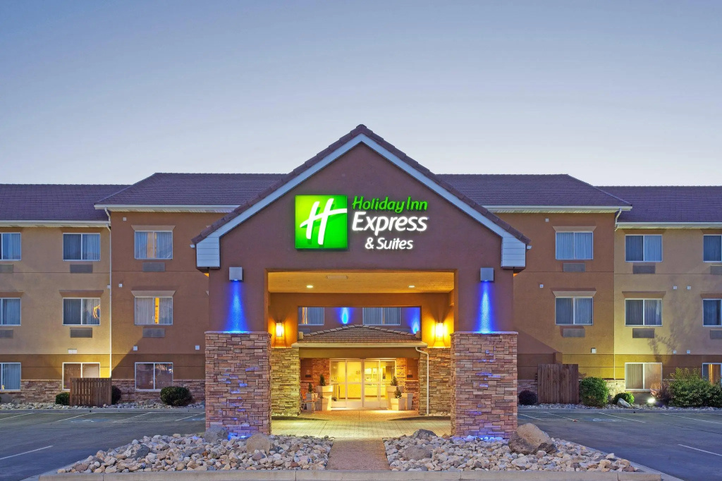 Holiday Inn Express & Suites Sandy - South Salt Lake City by IHG