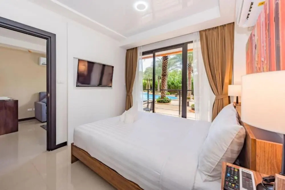 Семейные апартаменты в Mai Khao Beach Condotel by Villacarte