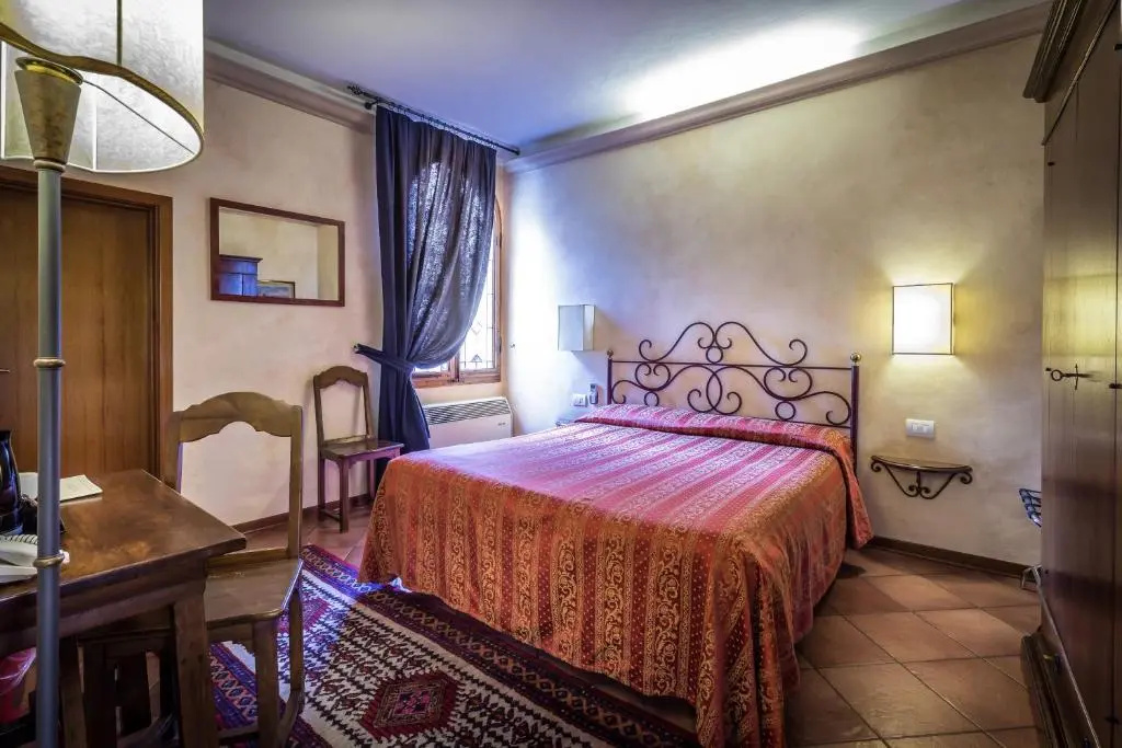 Hotel Marios - Chambres