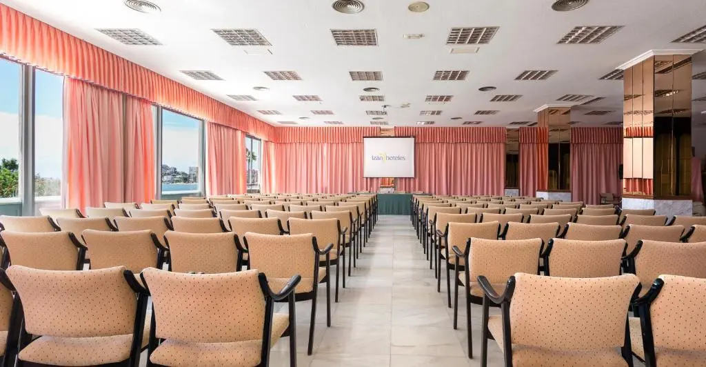 Hotel Izán Cavanna - Général