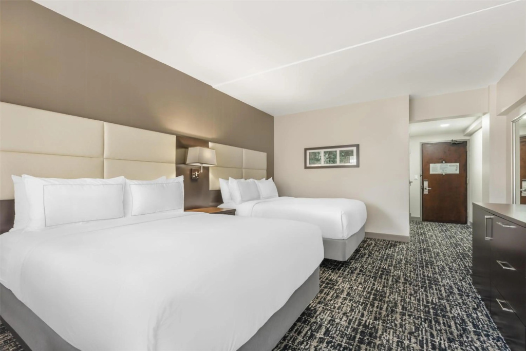 DoubleTree by Hilton Williamsburg - фото 39