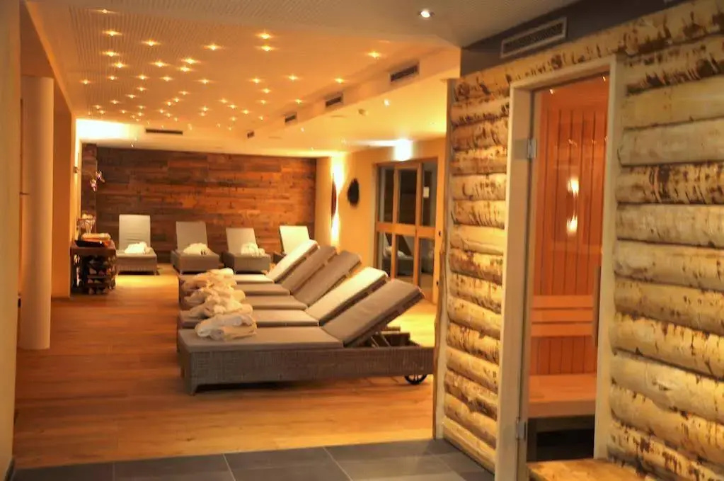 Hotel photo 16