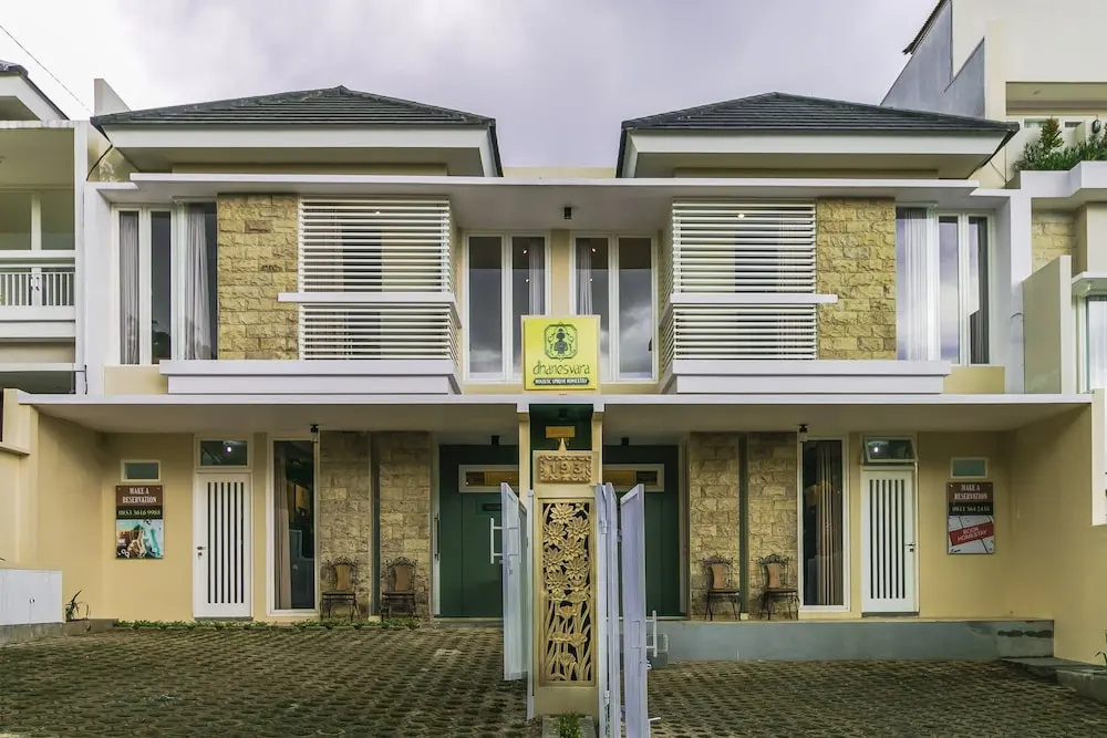 Dhanesvara Holistic Villa
