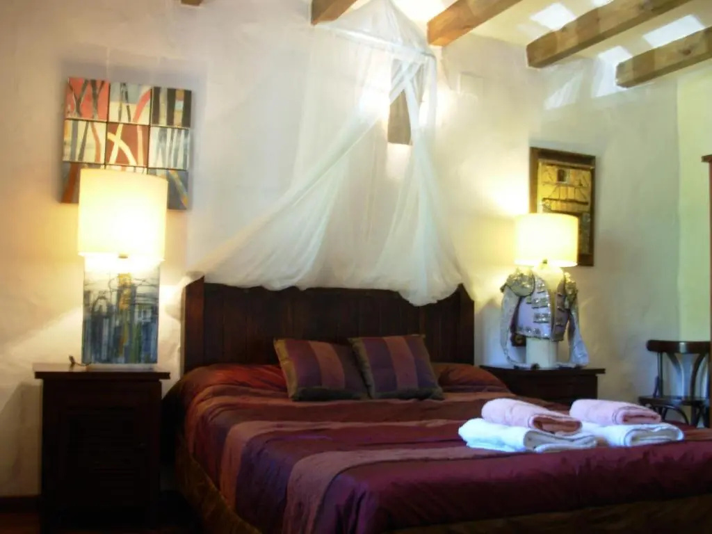 3 Bedrooms Cottage