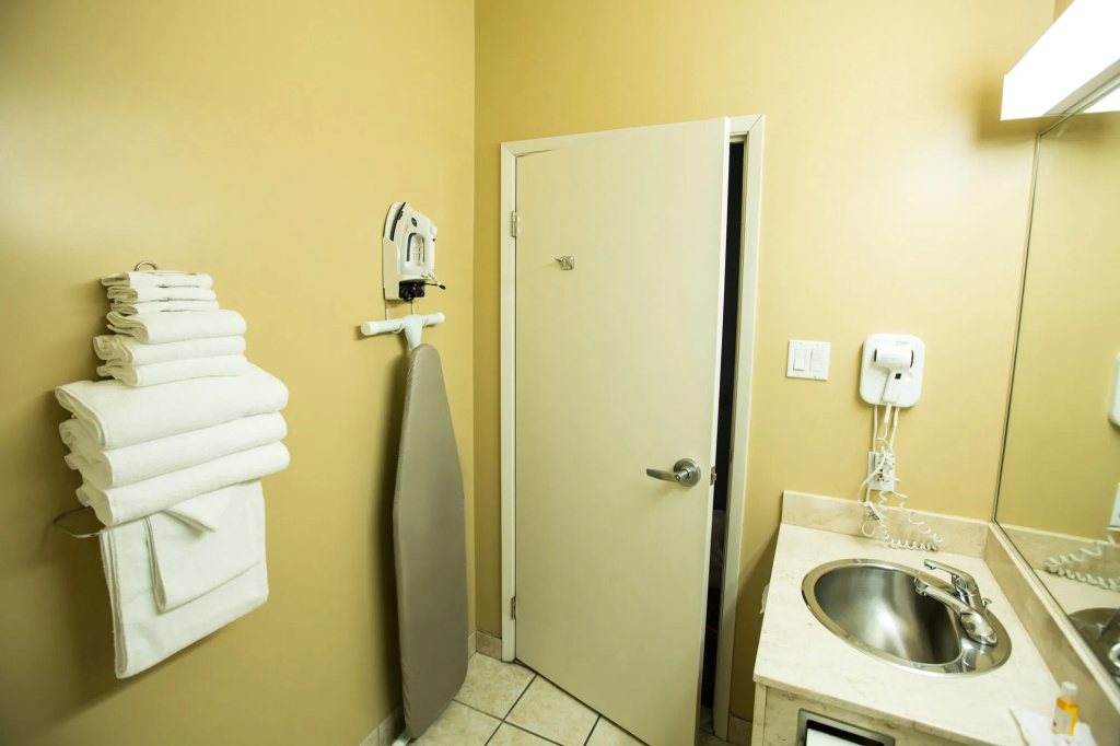 Repotel Henri IV Québec - Général
