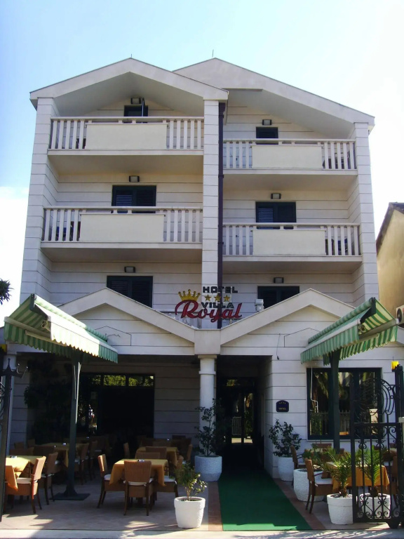 Hotel Villa Royal