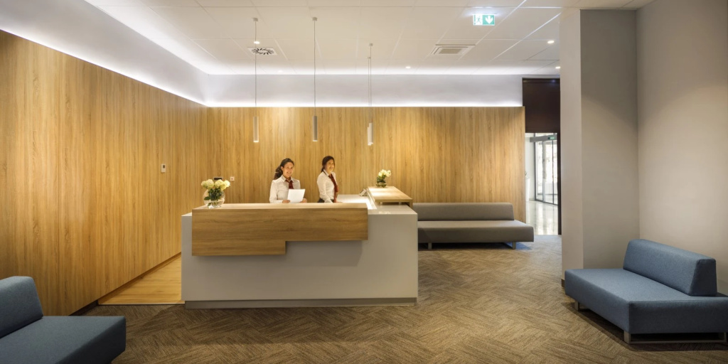 Lobby & Reception