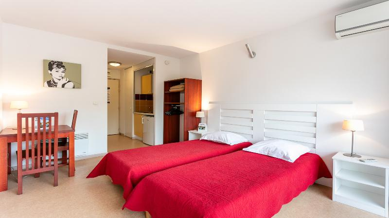 Standard Double room with balcony (twin beds)