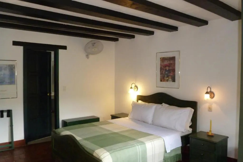 Hotel Mision Santa Barbara - Chambres