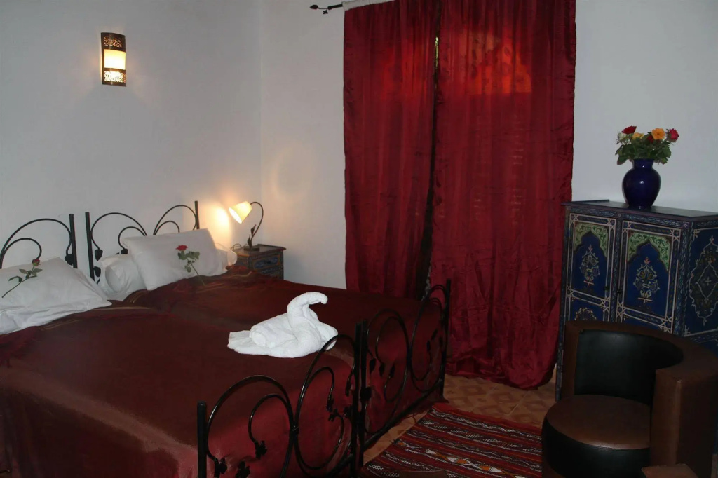 Riad Chakir Mogador - Général