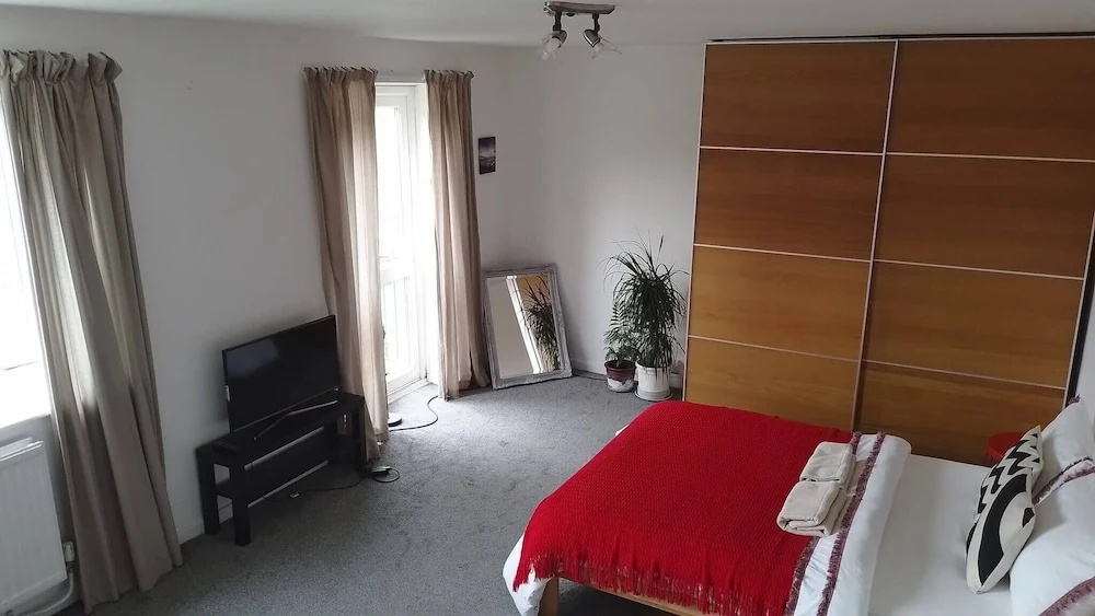 Charming 4-bedroom Apartment in the Heart of London