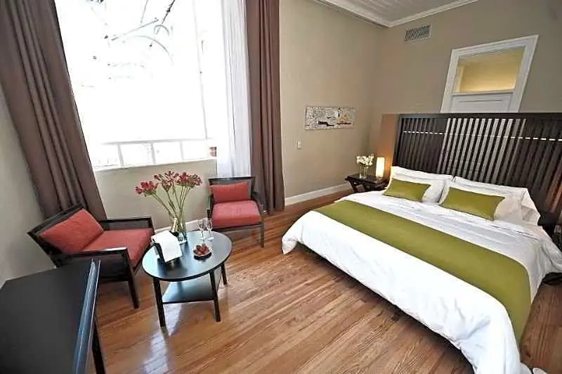 Economy room