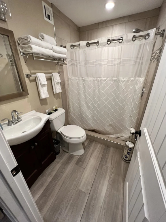 Luxury Suite