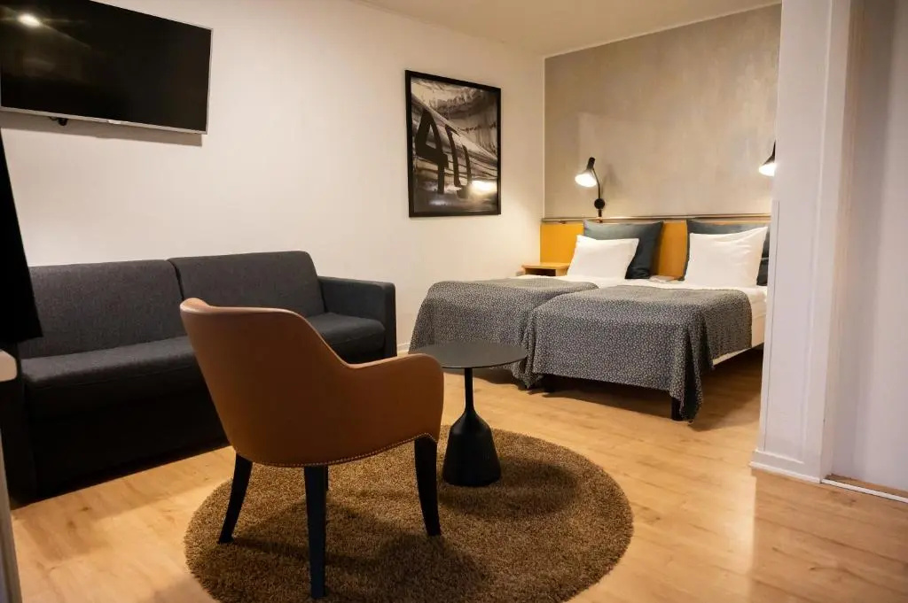 Standard Double room (full double bed)