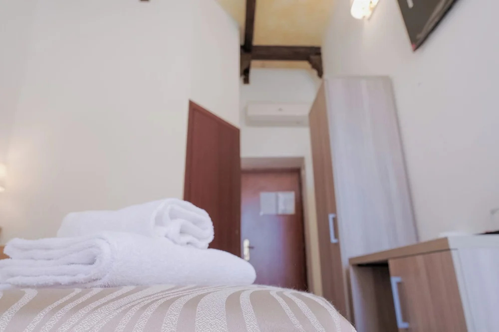 Hotel photo 30