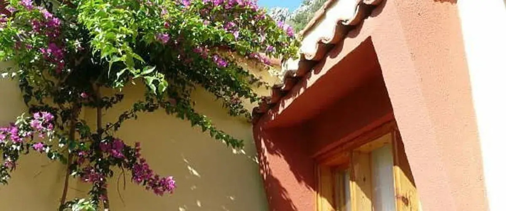 Oblomov Bungalows Apart