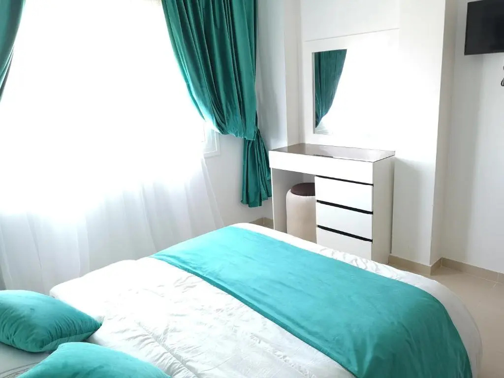 Kariat Cabo - Appartement Charmant, Climatisé avec Vue Piscine