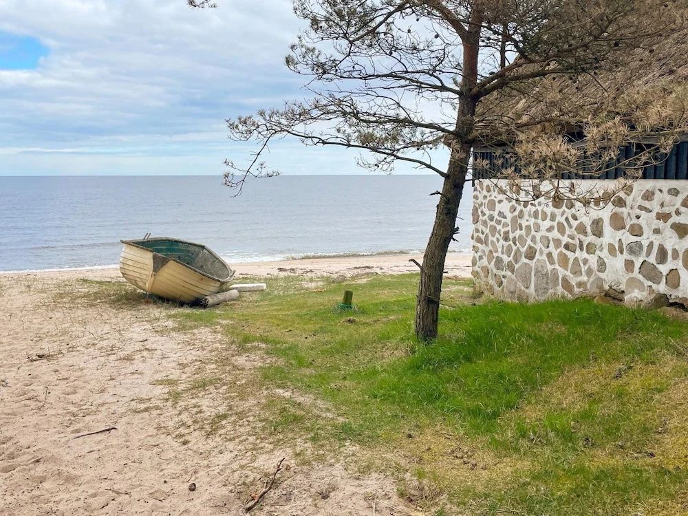 6 Person Holiday Home in Degeberga