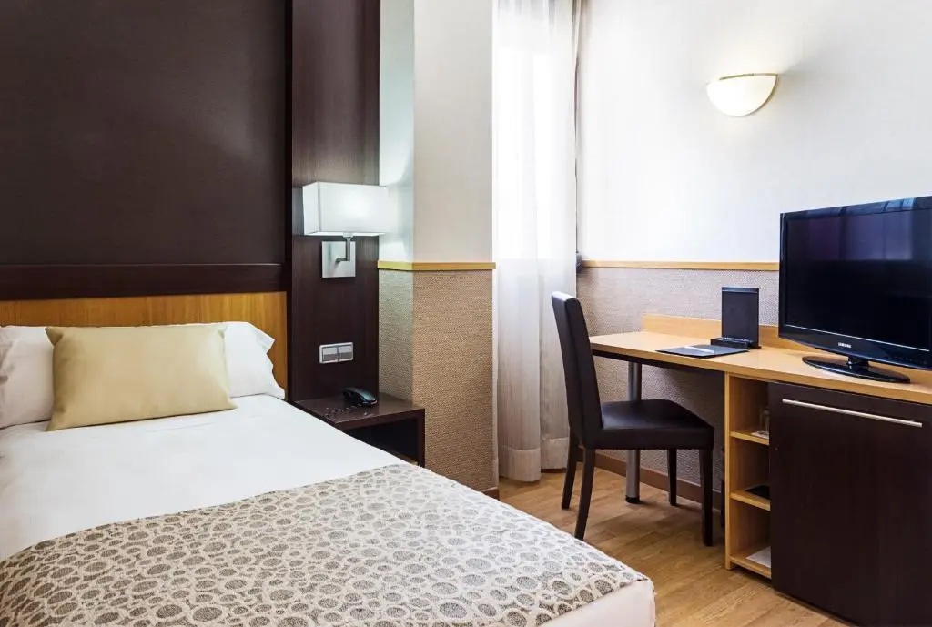 Catalonia Giralda Hotel - Chambres