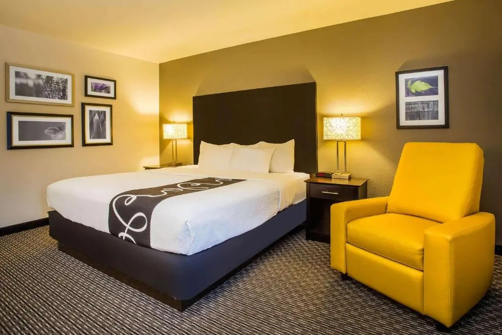 La Quinta Inn by Wyndham Oshkosh - Chambres