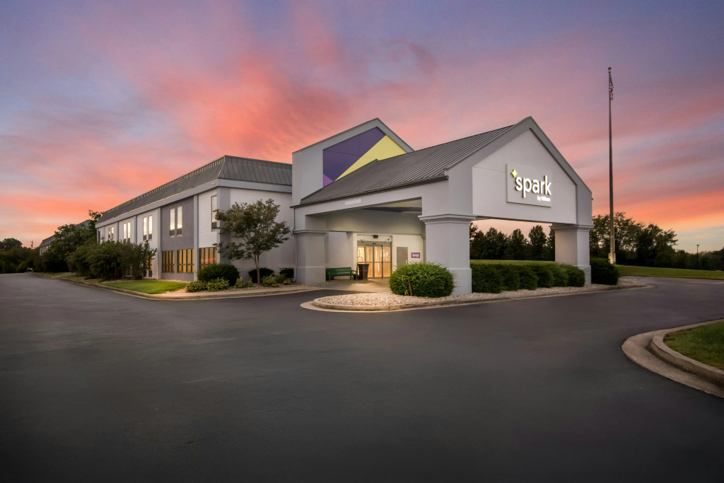 Spark by Hilton Bardstown