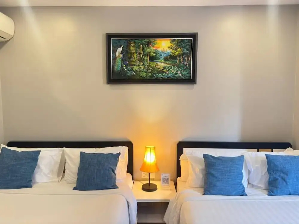 Standard Family room