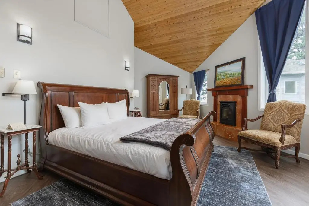 Standard room with balcony