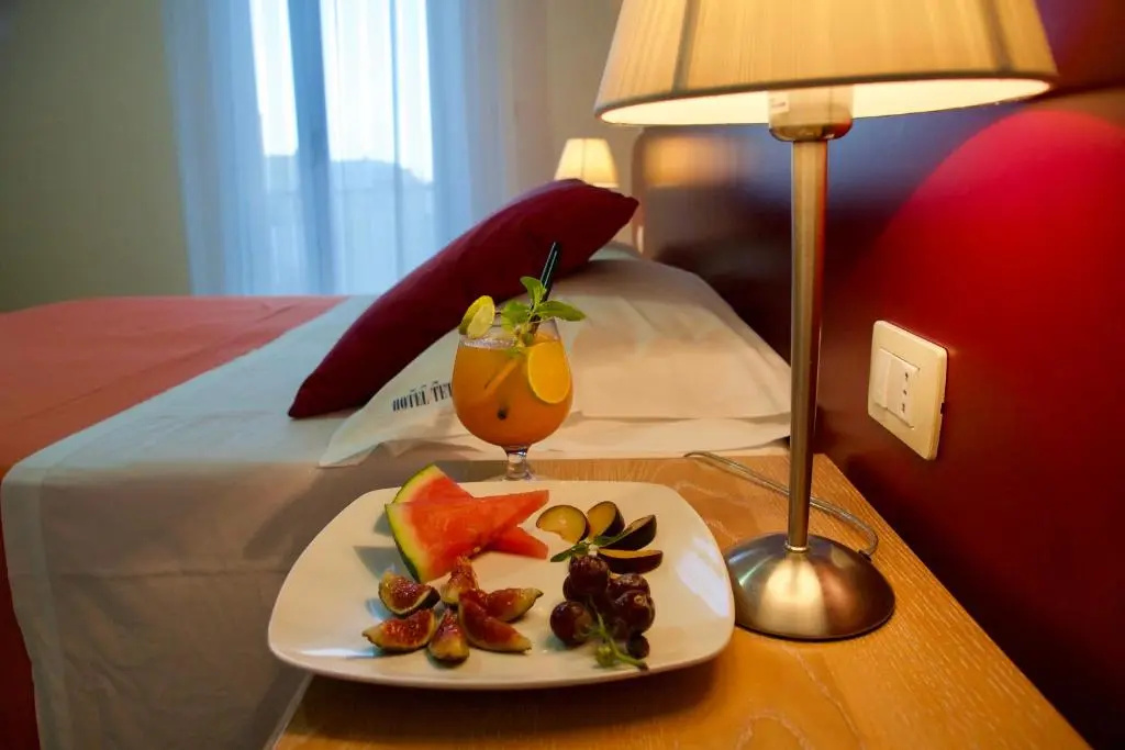 Standard Double room with sea view (full double bed)