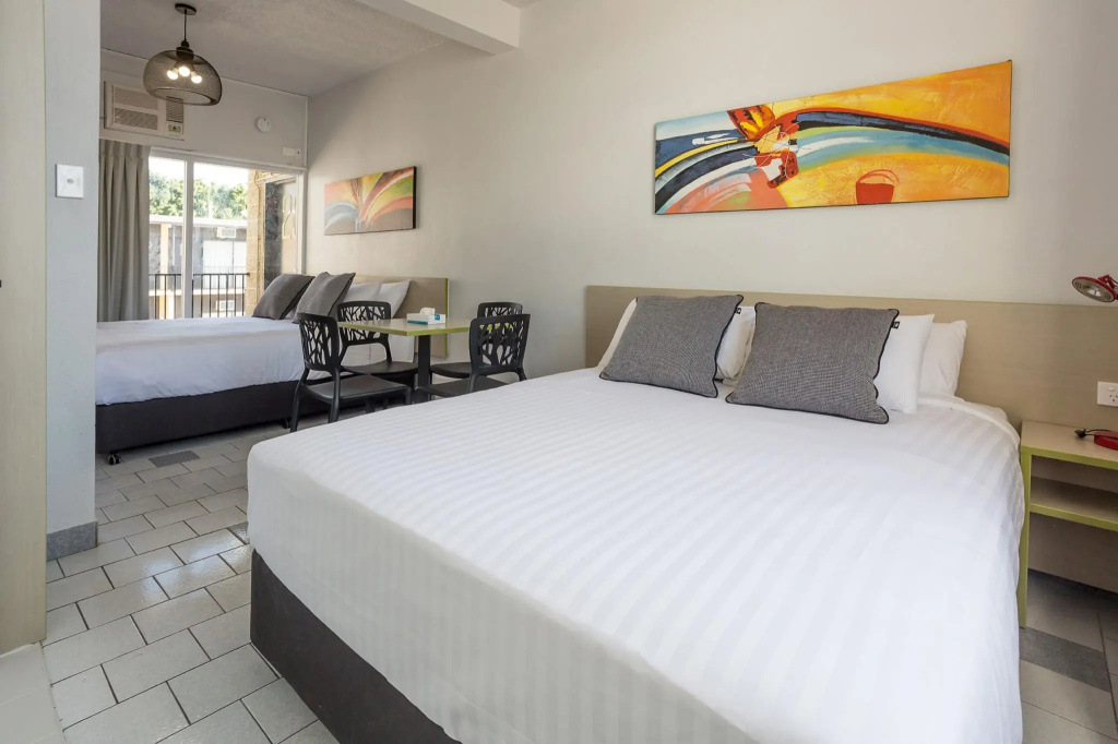 Standard Double room (full double bed)
